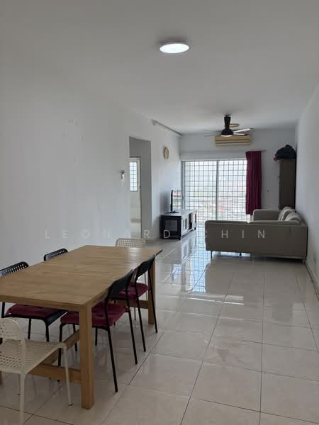 Kondominium untuk Disewa di Ketumbar Hill - Leonard Chin - Living Room - PropertyGuru.com.my