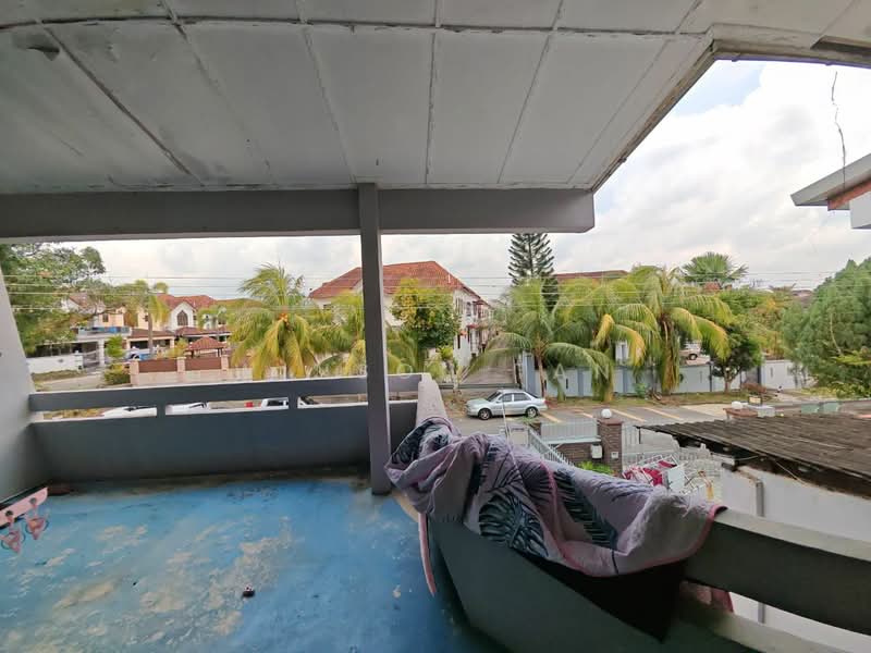 Rumah Teres 2 Tingkat untuk Dijual di Taman Perling (Perling) - Winson Tan - Balcony - PropertyGuru.com.my