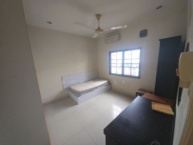 Townhouse for Sale in Country Heights (Kajang) - Bobo Lee - Bedroom - PropertyGuru.com.my