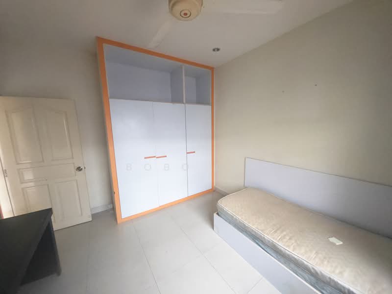 Townhouse for Sale in Country Heights (Kajang) - Bobo Lee - Bedroom - PropertyGuru.com.my