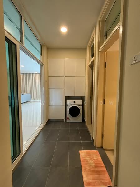 Condominium for Rent at Medini Signature - Edward Siow - Corridor - PropertyGuru.com.my
