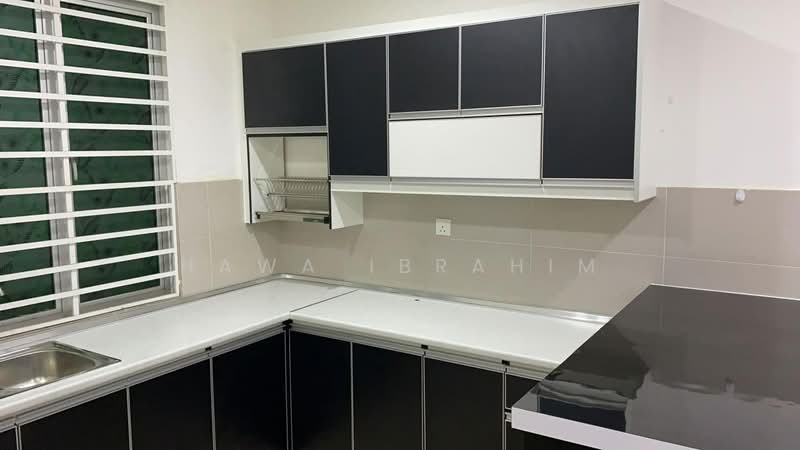 Rumah Teres untuk Disewa di Bandar Sri Sendayan (Negeri Sembilan) - Hawa Ibrahim - Kitchen - PropertyGuru.com.my