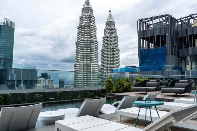 Service Residence for Rent at Star Residences One - Jennifer Eu - Exterior - PropertyGuru.com.my