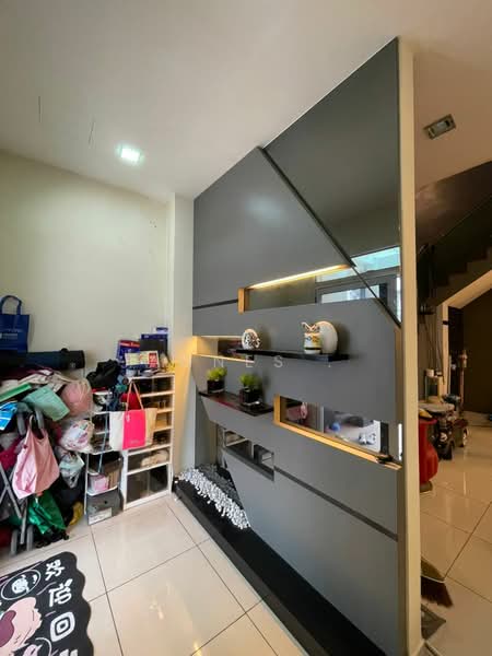 Rumah Teres 3 Tingkat untuk Dijual di Bandar Seri Alam (Masai) - Agnes . - PropertyGuru.com.my