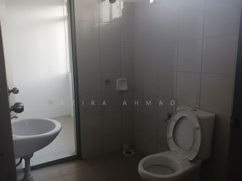 Rumah Teres 2 Tingkat untuk Dijual di Taman Warisan Hijauan (Sepang) - Azira Ahmad - Bathroom - PropertyGuru.com.my