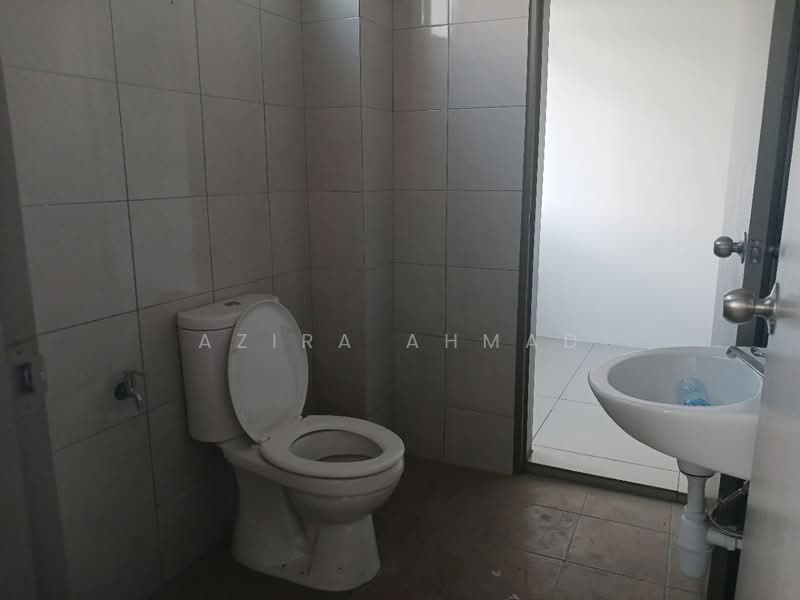 Rumah Teres 2 Tingkat untuk Dijual di Taman Warisan Hijauan (Sepang) - Azira Ahmad - Bathroom - PropertyGuru.com.my