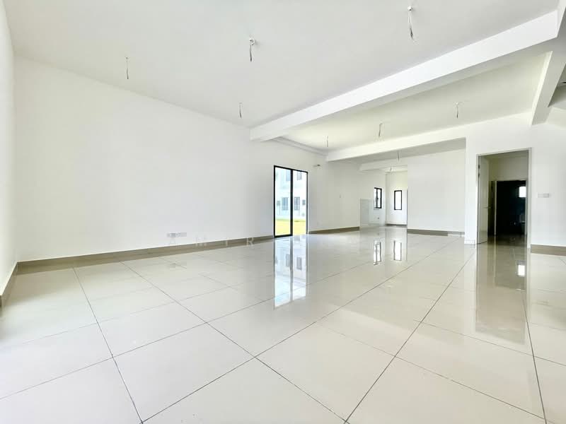 2-storey Terraced House for Sale in Cyberjaya (Selangor) - Amir Abas - Living Room - PropertyGuru.com.my