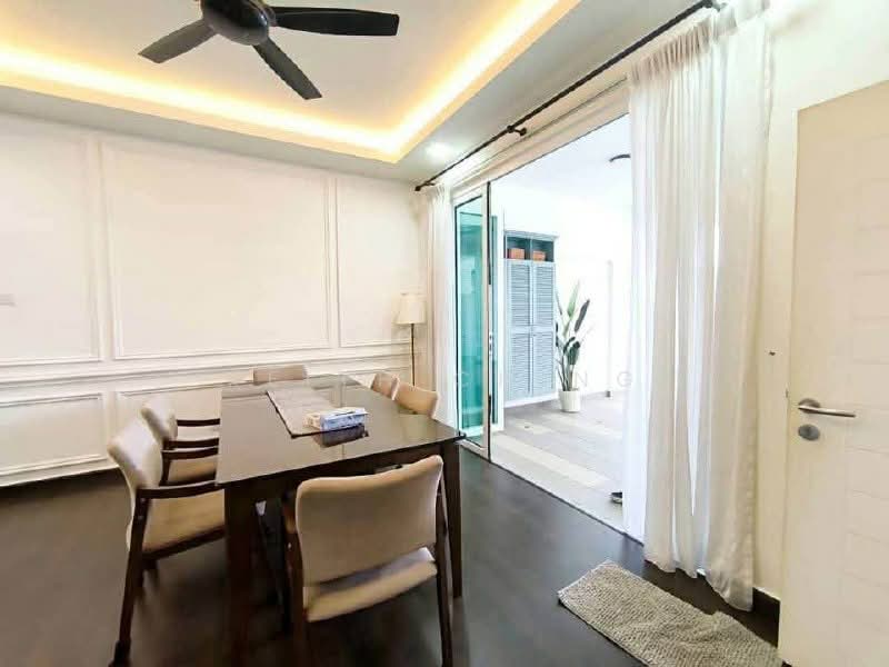 Rumah Teres 2 Tingkat untuk Dijual di Taman Dato Onn (Johor Bahru) - Keith Ching - Dining Room - PropertyGuru.com.my