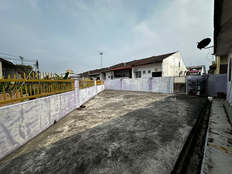 Rumah Teres 2 Tingkat untuk Dijual di Bandar Baru Uda (Johor Bahru) - Azlina Muslim - Exterior - PropertyGuru.com.my