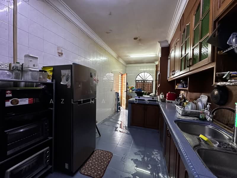 Rumah Teres 2 Tingkat untuk Dijual di Bandar Baru Uda (Johor Bahru) - Azlina Muslim - Kitchen - PropertyGuru.com.my