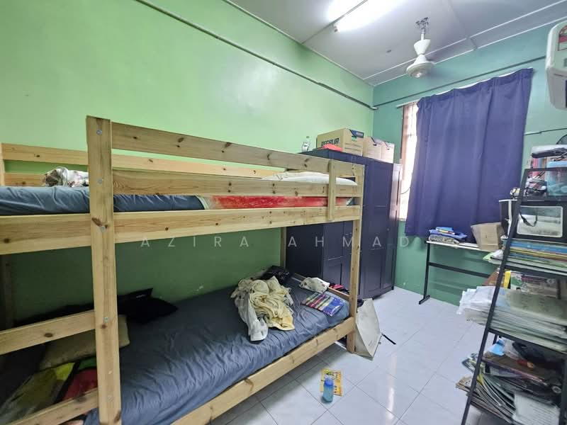 Rumah Teres 2 Tingkat untuk Dijual di Sungai Buloh (Selangor) - Azira Ahmad - Bedroom - PropertyGuru.com.my