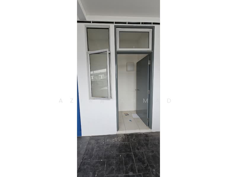 Townhouse for Sale in Dengkil (Selangor) - Azira Ahmad - Entrance - PropertyGuru.com.my