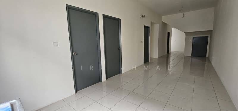 Townhouse for Sale in Dengkil (Selangor) - Azira Ahmad - Corridor - PropertyGuru.com.my