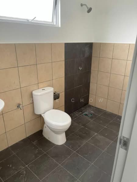 Terraced House for Sale in Kota Tinggi (Johor) - Zack Chow - Bathroom - PropertyGuru.com.my
