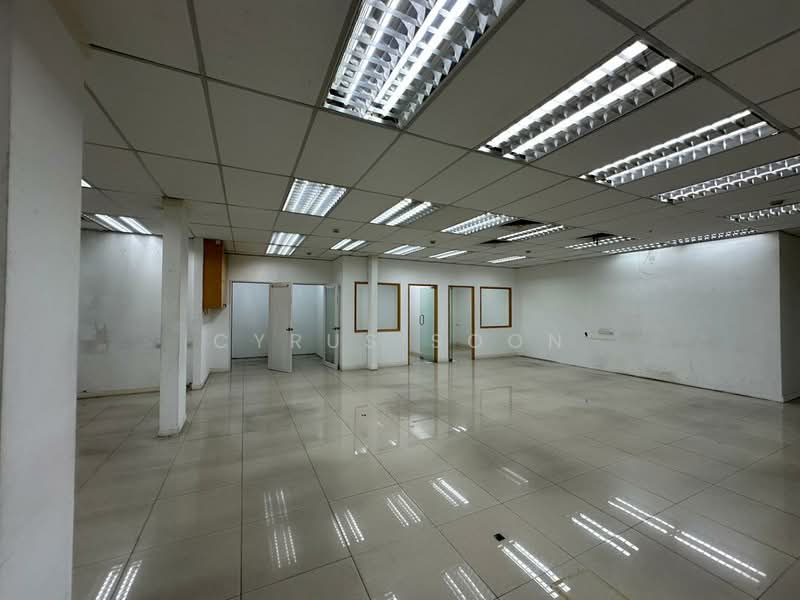 Warehouse for Rent in Seksyen 16 (Shah Alam) - Cyrus Soon - Interior - PropertyGuru.com.my