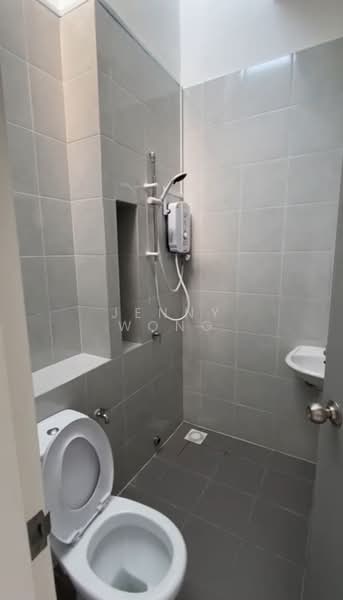 2-storey Terraced House for Rent in Eco Grandeur (Puncak Alam) - Jenny Wong - Bathroom - PropertyGuru.com.my