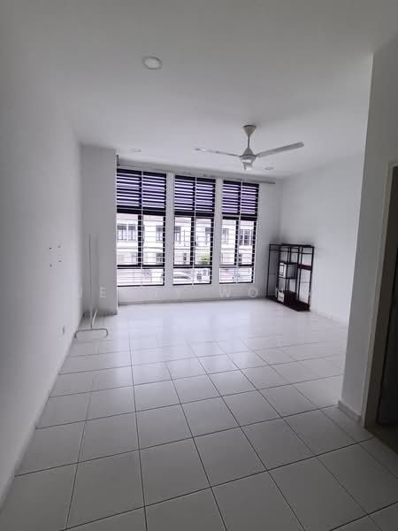 Rumah Teres 2 Tingkat untuk Disewa di Eco Grandeur (Puncak Alam) - Jenny Wong - PropertyGuru.com.my