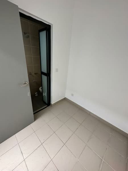 3-storey Terraced House for Sale in Taman Bangi (Kajang) - Esharani . - PropertyGuru.com.my