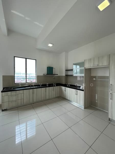 Semi-Detached House for Sale in Desa Petaling (Kuala Lumpur) - Steven Wong - Kitchen - PropertyGuru.com.my