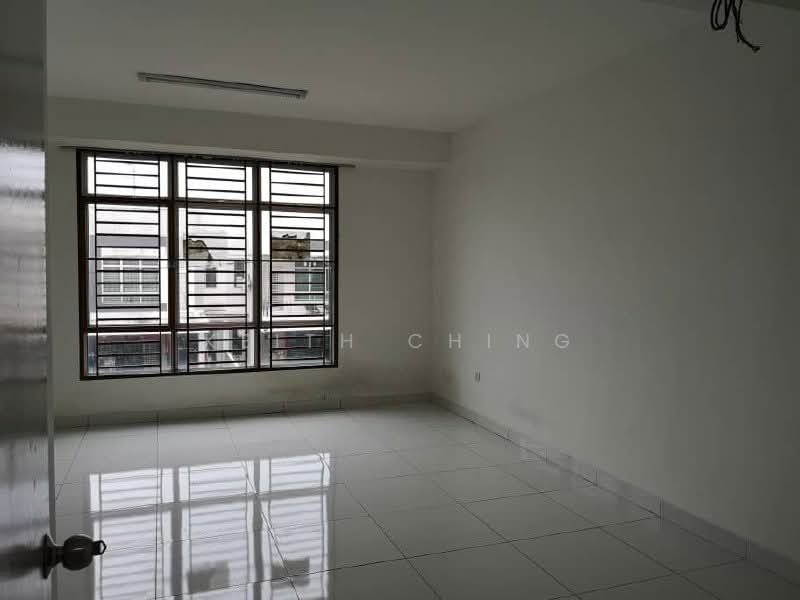 2-storey Terraced House for Sale in Taman Bestari Indah (Ulu Tiram) - Keith Ching - Interior - PropertyGuru.com.my