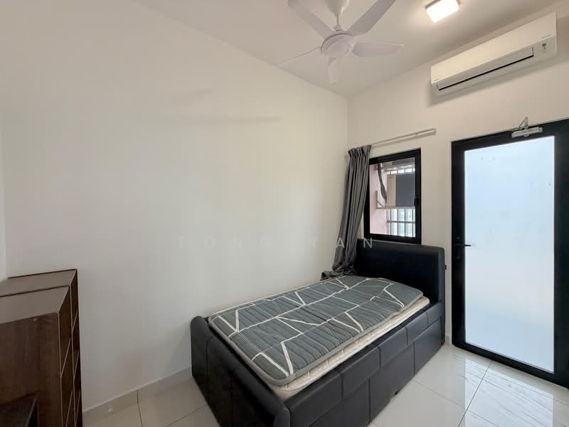 Service Residence for Rent at EDUSENTRAL - Fong Yan - Bedroom - PropertyGuru.com.my