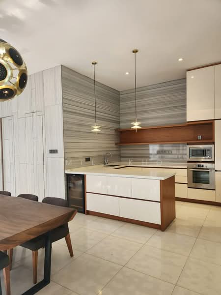 Bungalow for Rent in Sunway Damansara (Kota Damansara) - Emily Kho - Kitchen - PropertyGuru.com.my