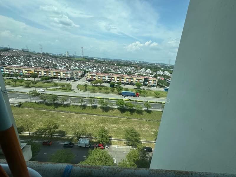 Servis Apartment untuk Disewa di Meridin Bayvue Serviced Apartment - Enoch Liong - View - PropertyGuru.com.my