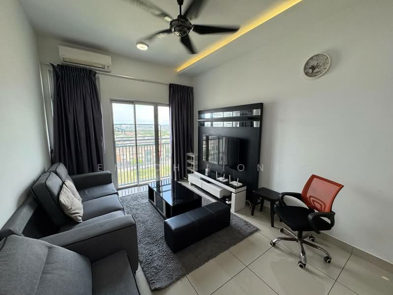 Servis Apartment untuk Disewa di Meridin Bayvue Serviced Apartment - Enoch Liong - Living Room - PropertyGuru.com.my