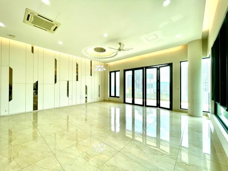 Bungalow House for Sale in Country Heights Damansara (Kuala Lumpur) - Iqbal Rafei - Living Room - PropertyGuru.com.my