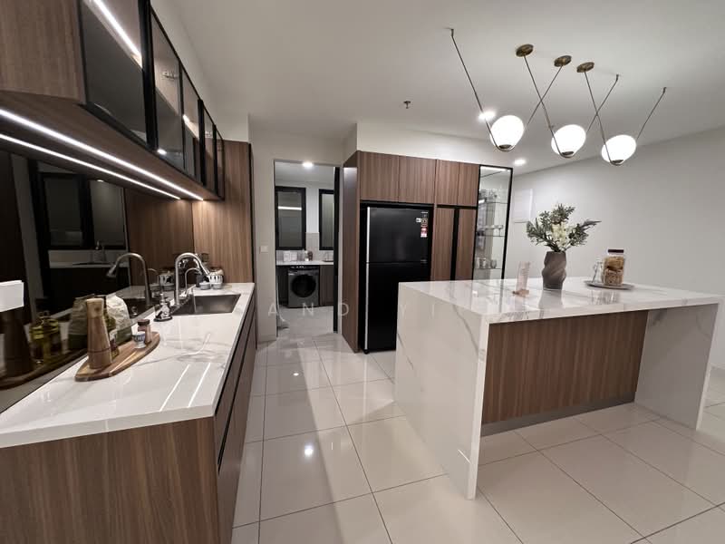 Servis Apartment untuk Dijual di Sunway Serene - Sand Yip - Kitchen - PropertyGuru.com.my