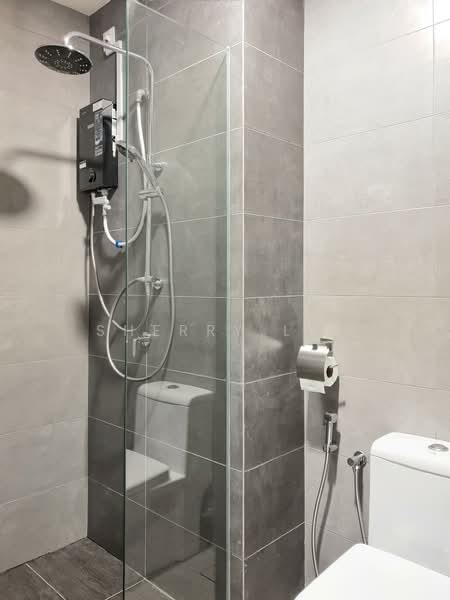 Service Residence for Sale at The Era @ Duta North - Sherry Lee - Bathroom - PropertyGuru.com.my
