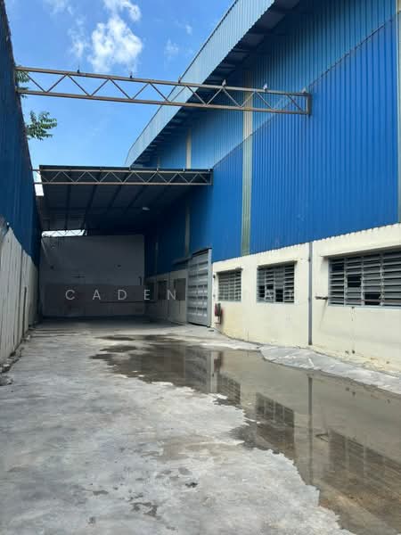 Kilang untuk Disewa di Taman Klang Utama (Kapar) - Caden Phang - Exterior - PropertyGuru.com.my