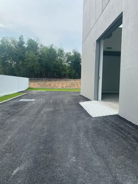 Factory for Rent in Glenmarie (Selangor) - Emily Kho - Exterior - PropertyGuru.com.my