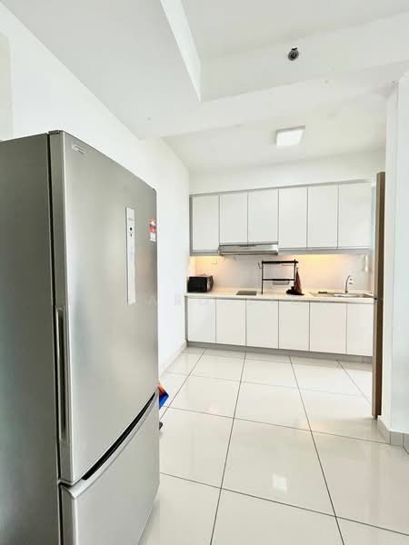 Apartment for Sale at Austin Suites (Permata Austin) - Edward Siow - Kitchen - PropertyGuru.com.my