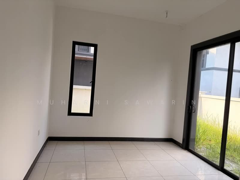 Semi-Detached House for Sale in Shah Alam (Selangor) - muharni sawarin - PropertyGuru.com.my