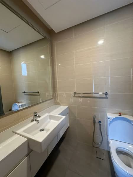 Service Residence for Rent at The Astaka @ 1 Bukit Senyum - Phang Elainne - Bathroom - PropertyGuru.com.my
