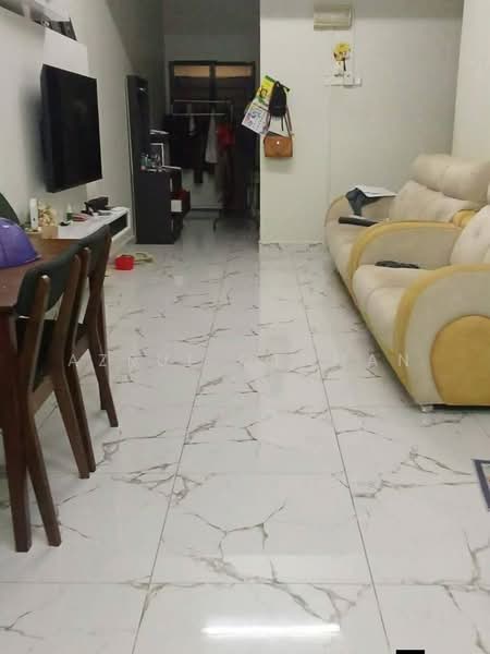 Rumah Bandar untuk Dijual di Ampangan (Negeri Sembilan) - Azrul Othman - Living Room - PropertyGuru.com.my