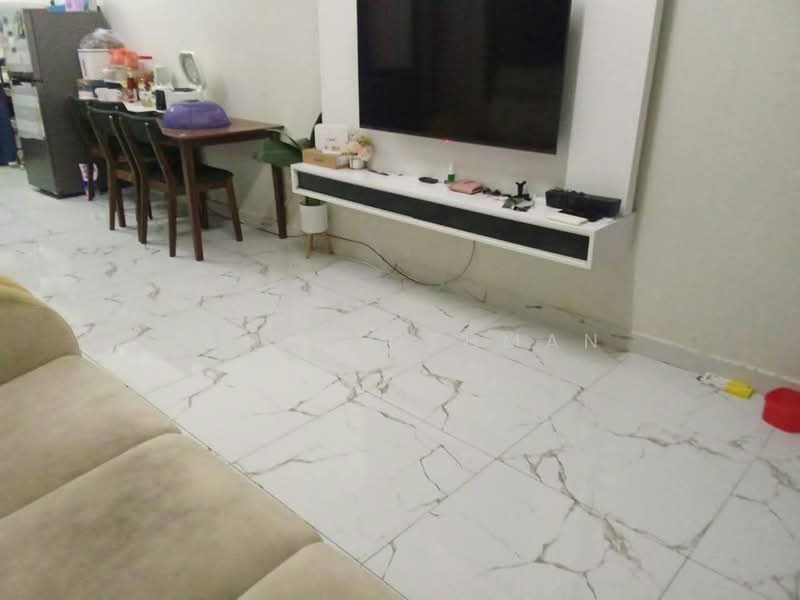 Rumah Bandar untuk Dijual di Ampangan (Negeri Sembilan) - Azrul Othman - Living Room - PropertyGuru.com.my