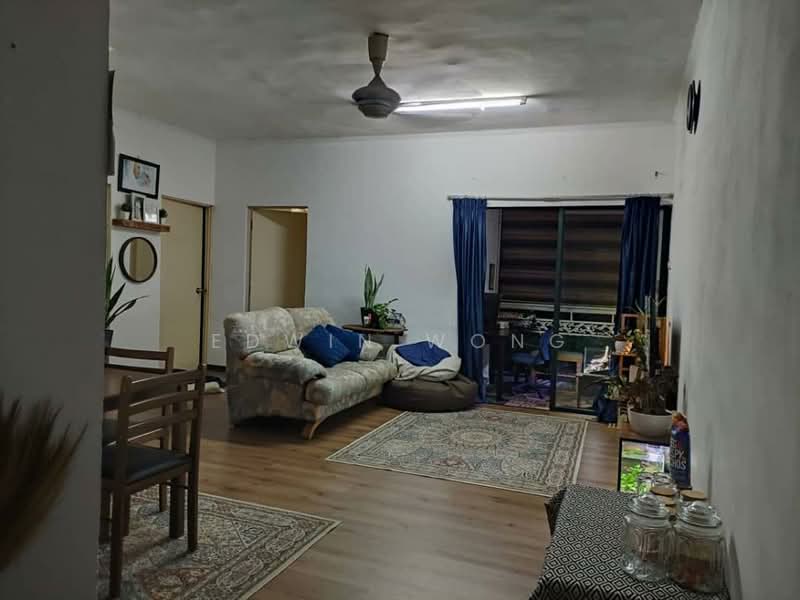 Apartment for Sale at Pangsapuri Subang Impian - Edwin Wong - Living Room - PropertyGuru.com.my