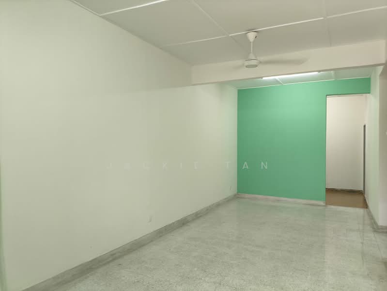 Rumah Teres 1 Tingkat untuk Disewa di Kelana Jaya (Petaling Jaya) - Jackie Tan - Living Room - PropertyGuru.com.my