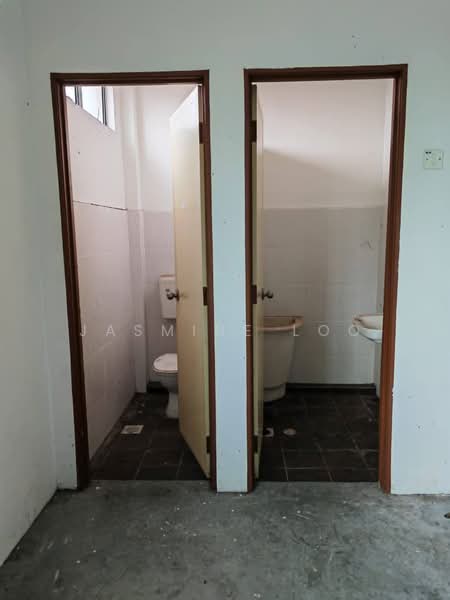 Kedai / Pejabat untuk Disewa di Kulim (Kedah) - Jasmine Loo - Bathroom - PropertyGuru.com.my