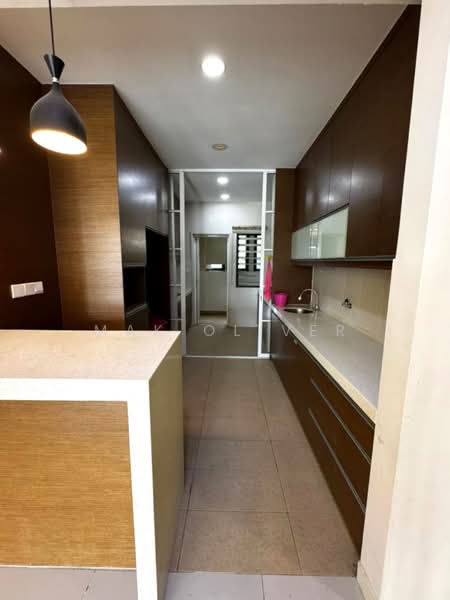 Kondominium untuk Dijual di Savanna 2 - Mak Oliver - Kitchen - PropertyGuru.com.my