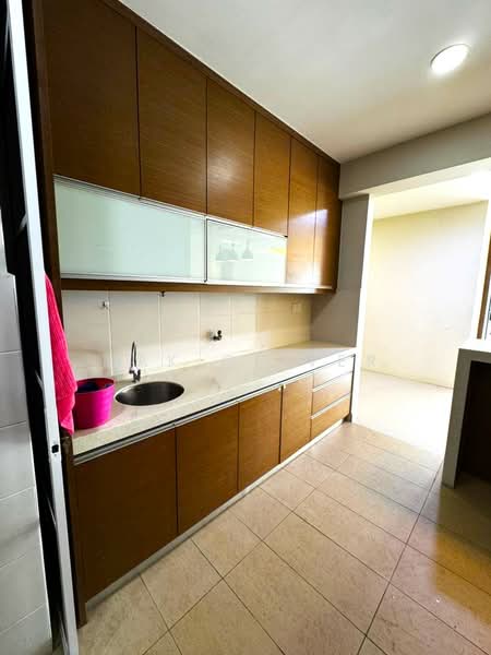 Kondominium untuk Dijual di Savanna 2 - Mak Oliver - Kitchen - PropertyGuru.com.my