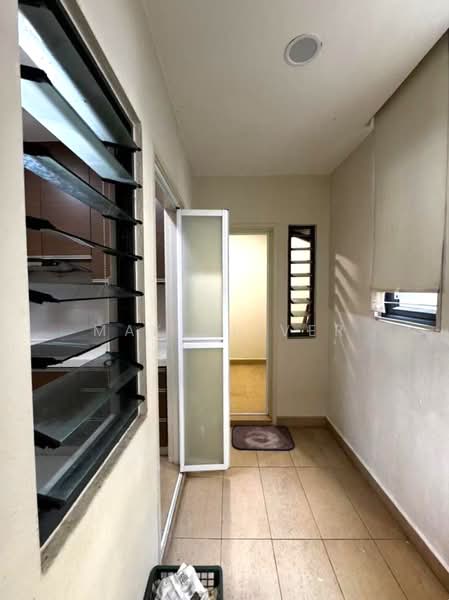 Condominium for Sale at Savanna 2 - Mak Oliver - Corridor - PropertyGuru.com.my