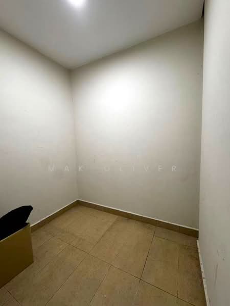 Condominium for Sale at Savanna 2 - Mak Oliver - Interior - PropertyGuru.com.my