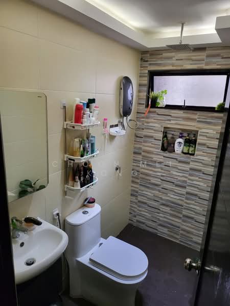 Pangsapuri untuk Dijual di Desa Saujana - Choon Mei Kong - Bathroom - PropertyGuru.com.my