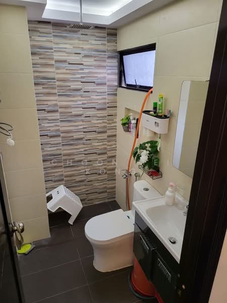 Pangsapuri untuk Dijual di Desa Saujana - Choon Mei Kong - Bathroom - PropertyGuru.com.my