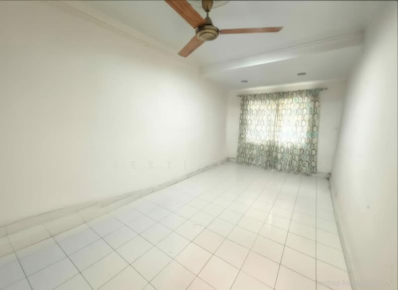 Rumah Teres 2 Tingkat untuk Dijual di Taman Prima Saujana (Kajang) - Celestine Ting - Interior - PropertyGuru.com.my