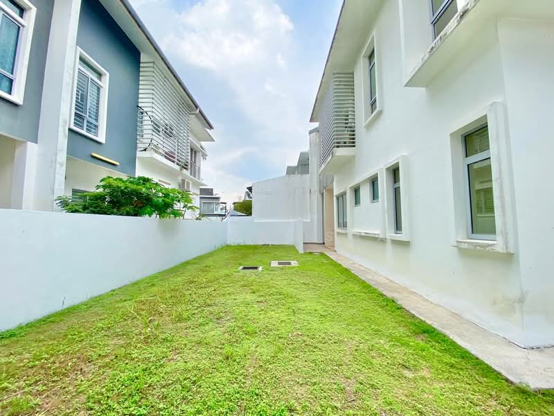 Semi-Detached House for Sale in Denai Alam (Shah Alam) - Rohana Ishak - Exterior - PropertyGuru.com.my