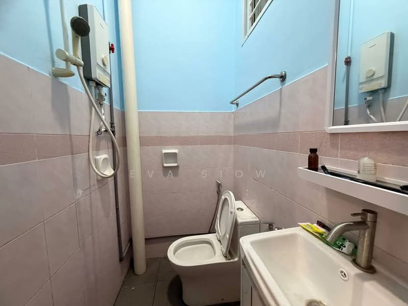 Rumah Teres 1 Tingkat untuk Dijual di Taman Nusa Bestari 2 (Iskandar Puteri (Nusajaya)) - Eva Siow - Bathroom - PropertyGuru.com.my